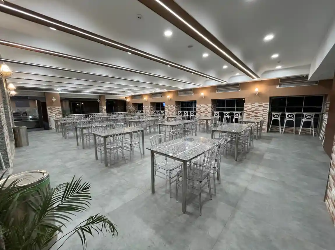 Cafe 1