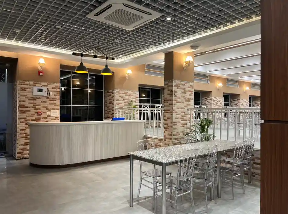 Cafe 6